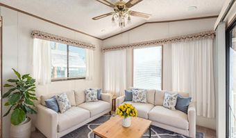 124 KAOLIN Dr, Apache Junction, AZ 85119