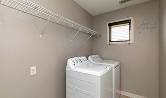 2107 NE 17th St, Ankeny, IA 50021