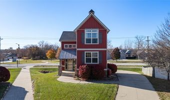 2115 SW Sugarberry Ct, Ankeny, IA 50023