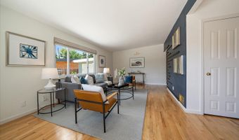 5975 Dover St, Arvada, CO 80004