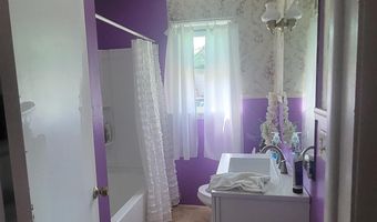 1949 Sunny Acres Dr Dr, Bedford, IN 47421