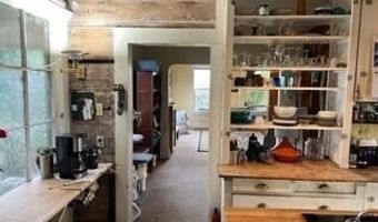 1127 Moxon Ln, Arcata, CA 95521