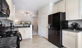 43890 HICKORY CORNER Ter 103, Ashburn, VA 20147