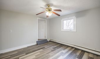 27 Flanders St, Auburn, ME 04210