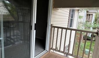 717 Ridgeside Dr L, Ballwin, MO 63021