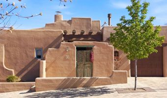 4 Avenida Herrera, Santa Fe, NM 87506