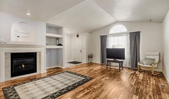 106 Linden Oaks Dr, Ault, CO 80610