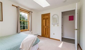 59 Intrepid Ln, Jamestown, RI 02835