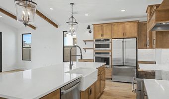 1131 E YELLOWSTONE Pl, Chandler, AZ 85249