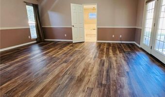 1223 Springhills Dr, Alma, AR 72921