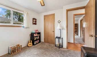 1413 E PERSHING St, Appleton, WI 54911