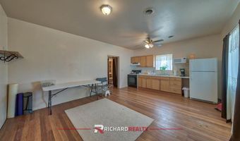 27 Longhorn Dr, Cody, WY 82414