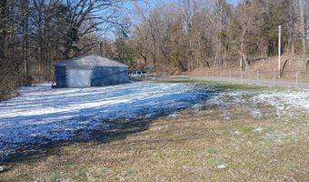 2405 Clearwater Rd, Athens, TN 37303