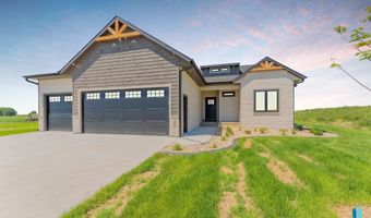 405 N Sunshine Ave, Brandon, SD 57005
