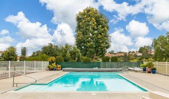 1114 N Crescent Ridge Rd, Fallbrook, CA 92028