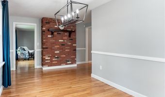 190 Brookhaven Rd, North Kingstown, RI 02852