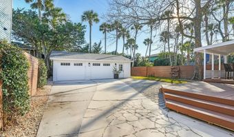 322 6TH St, Atlantic Beach, FL 32233