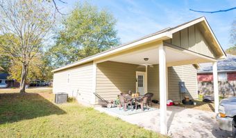 204 N Holly St, Beebe, AR 72012