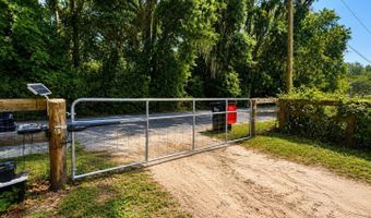 9390 NE 16TH Ter, Anthony, FL 32617