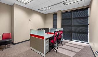 174 Clarkson Rd, Ballwin, MO 63011