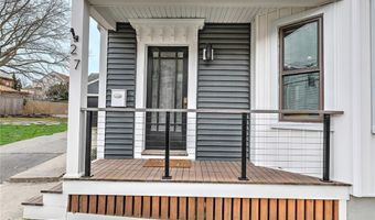 27 S Baptist St, Newport, RI 02840