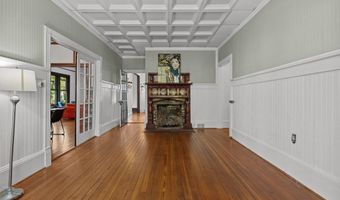 802 N Poplar St, Aberdeen, NC 28315