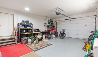 404 SNAKE RIVER Dr, Alpine, WY 83128