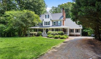 12439 N Oaks Dr, Ashland, VA 23005