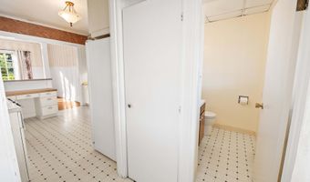 1390 JEROME Ave, Astoria, OR 97103