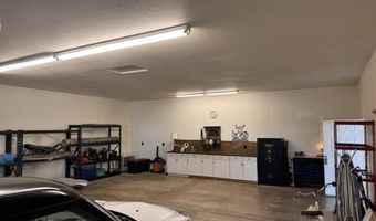 7008 Beatie Rd, Anderson, CA 96007