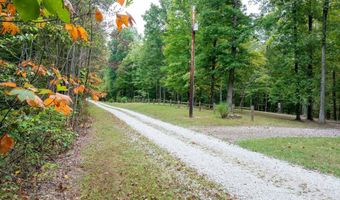 9045 E Pine Rd, Bloomfield, IN 47424