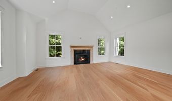 29 Westover Ln, Bow, NH 03304