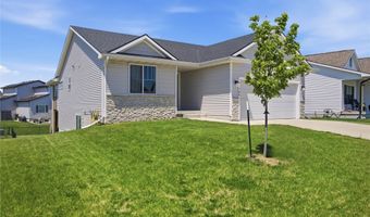 706 NE Country Meadow Dr, Ankeny, IA 50021
