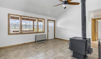 31 PINE HOLLOW Ct, Alpine, WY 83128