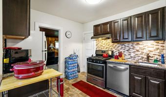 3222 M St SE, Washington, DC 20019
