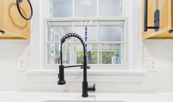 8 Parkdale, Arcanum, OH 45304