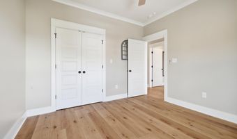 4062 Devon St, Bay St. Louis, MS 39520