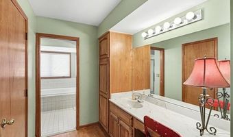 10368 Saint John Dr, Algonac, MI 48001