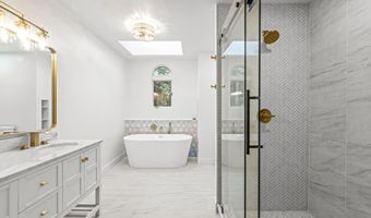 31 STONE MOUNTAIN Ln, Marlton, NJ 08053