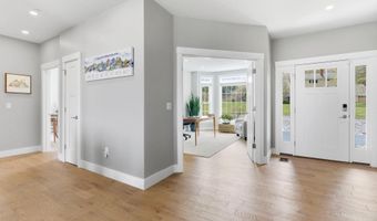 20 Pinnacle Ln, Bow, NH 03304