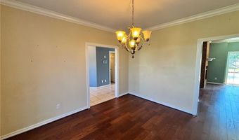 3105 Fairway Dr, Alma, AR 72921
