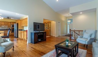1943 Spyglass Dr, Asbury, IA 52002