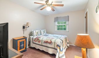 1112 Berkeley Ave, Beachwood, NJ 08722