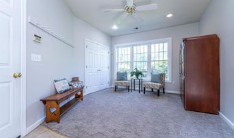 48 Cider Mill Rd, Bedford, NH 03110
