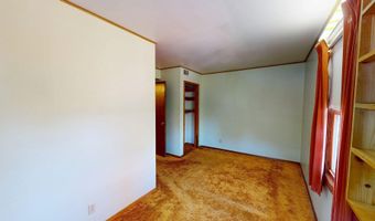 406 Giles Pl, Albert Lea, MN 56007