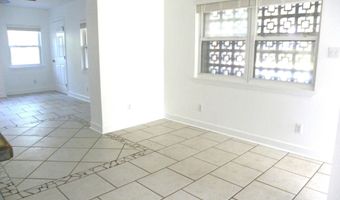 2096 Pat Ln A, Biloxi, MS 39531