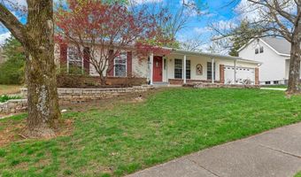 269 Braeshire Dr, Ballwin, MO 63021