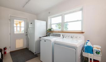 54 Upper Rim Rd E, Arroyo Seco, NM 87514