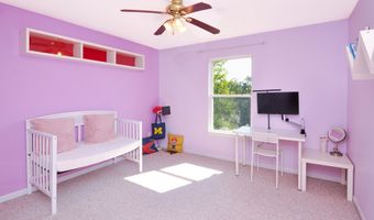 3240 Dunwoodie Rd, Ann Arbor, MI 48105