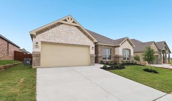 212 Navajo Trl, Alvarado, TX 76009